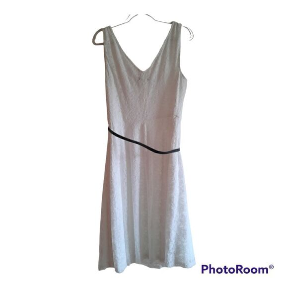 Connected Apperal Sleeveless Fit & Flare Lace Dress - Picture 2 of 3